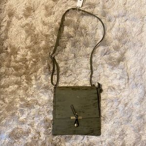 Francesca’s Crossbody Bag (New with tag)